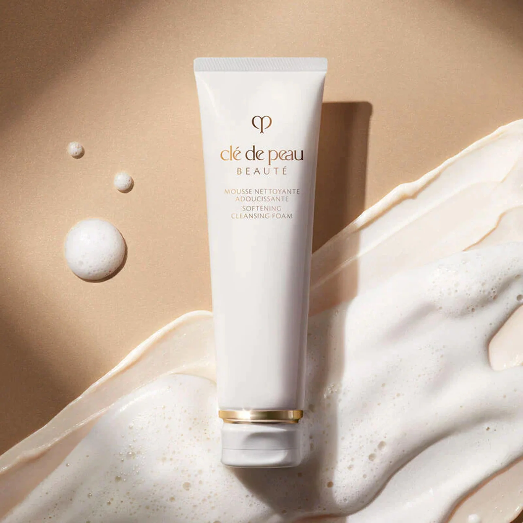 Shiseido Clé de Peau Beauté softening cleaning foam 140g