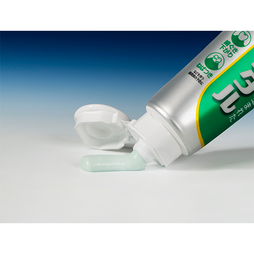 Daiichi Sankyo Clean Dental Medicated Toothpaste Sensitive Teeth Care 100g 100g