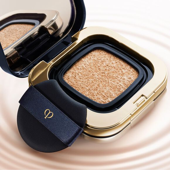 Shiseido Clé de Peau Beauté radiant cushion foundation dewy OC00 spf25 pa+++